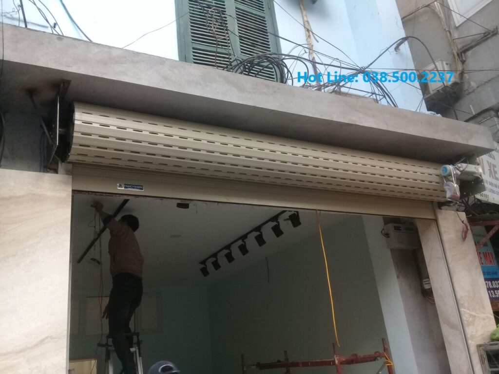 Sửa Cửa Cuốn Me Linh