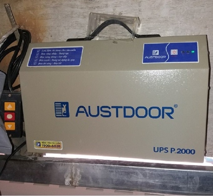 ups cửa cuốn là gì