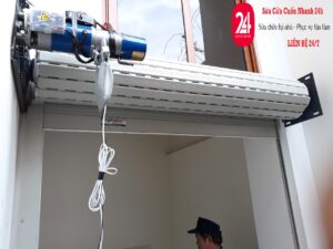 Nguyên Nhân Cửa Cuốn Kêu To Vận Hành Không Êm